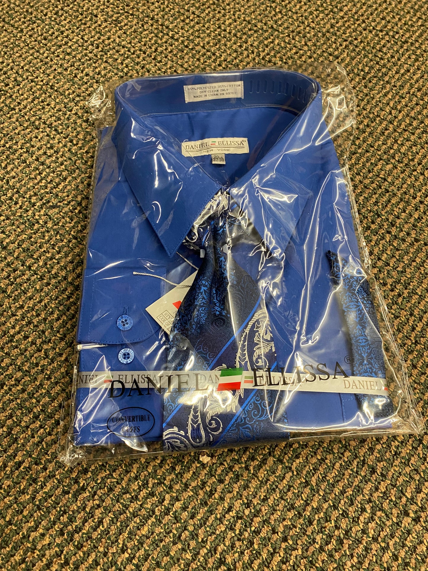 Daniel Ellissa DS3001 Royal Blue Convertible cuff Men’s Dress Shirt