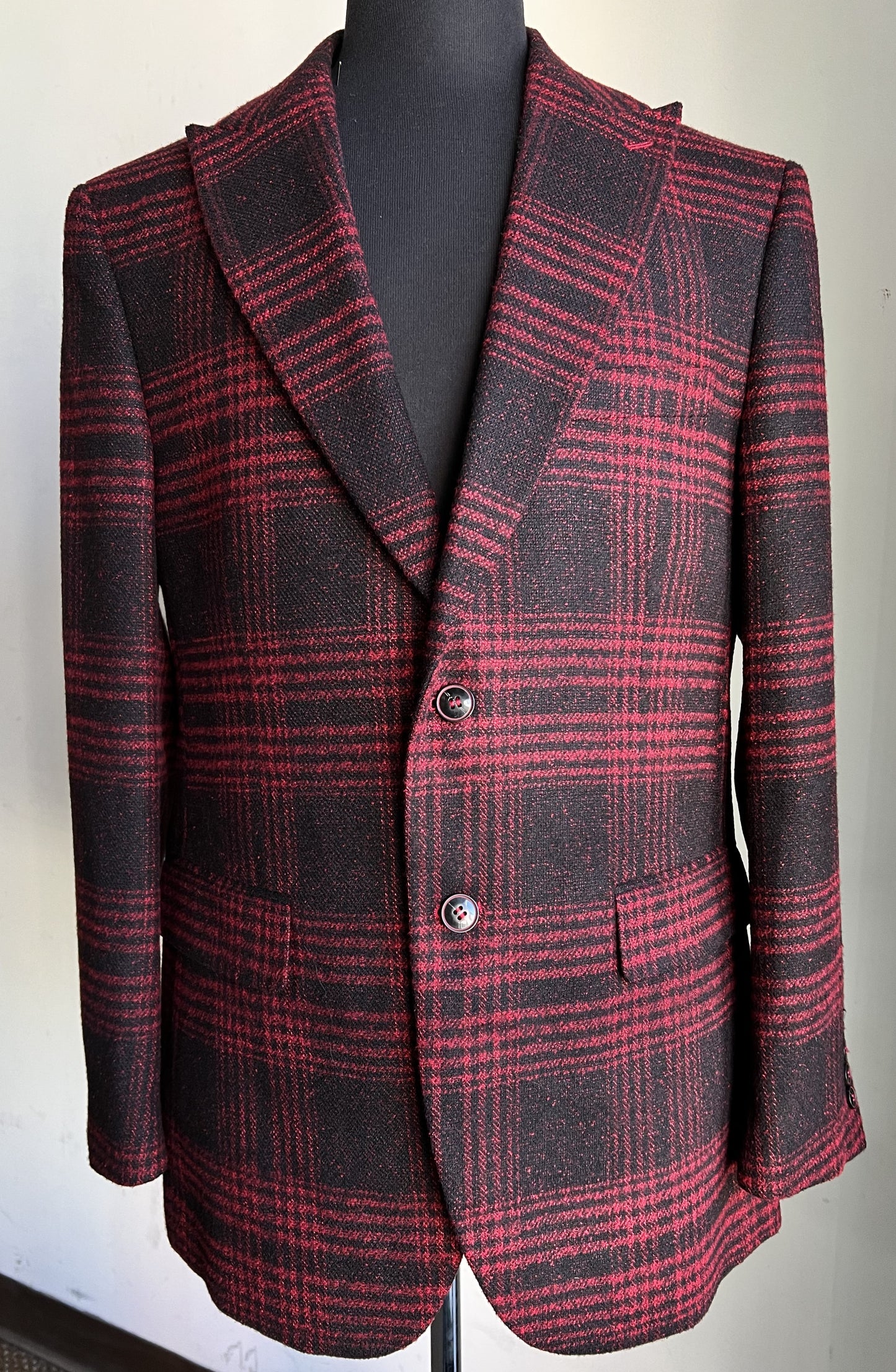 Bellucci Trends Sandro B763 Red & Black Plaid Blazer/ Sports Jacket