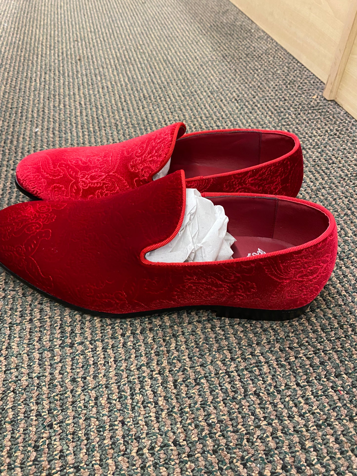 Royal Shoes Red Paisley Slip-on Men’s Smoking Slippers Red Bottom Dress Shoes Sizes 8-13