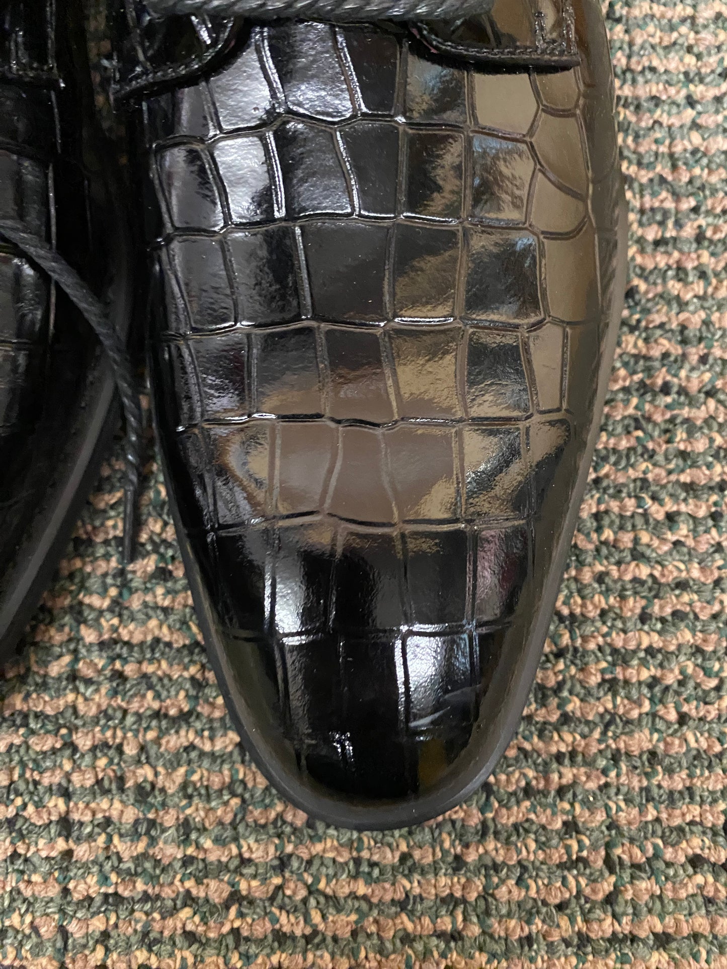 Giovanni Clyde Black Gator Print Leather Hand-made Lace-up Dress Shoes