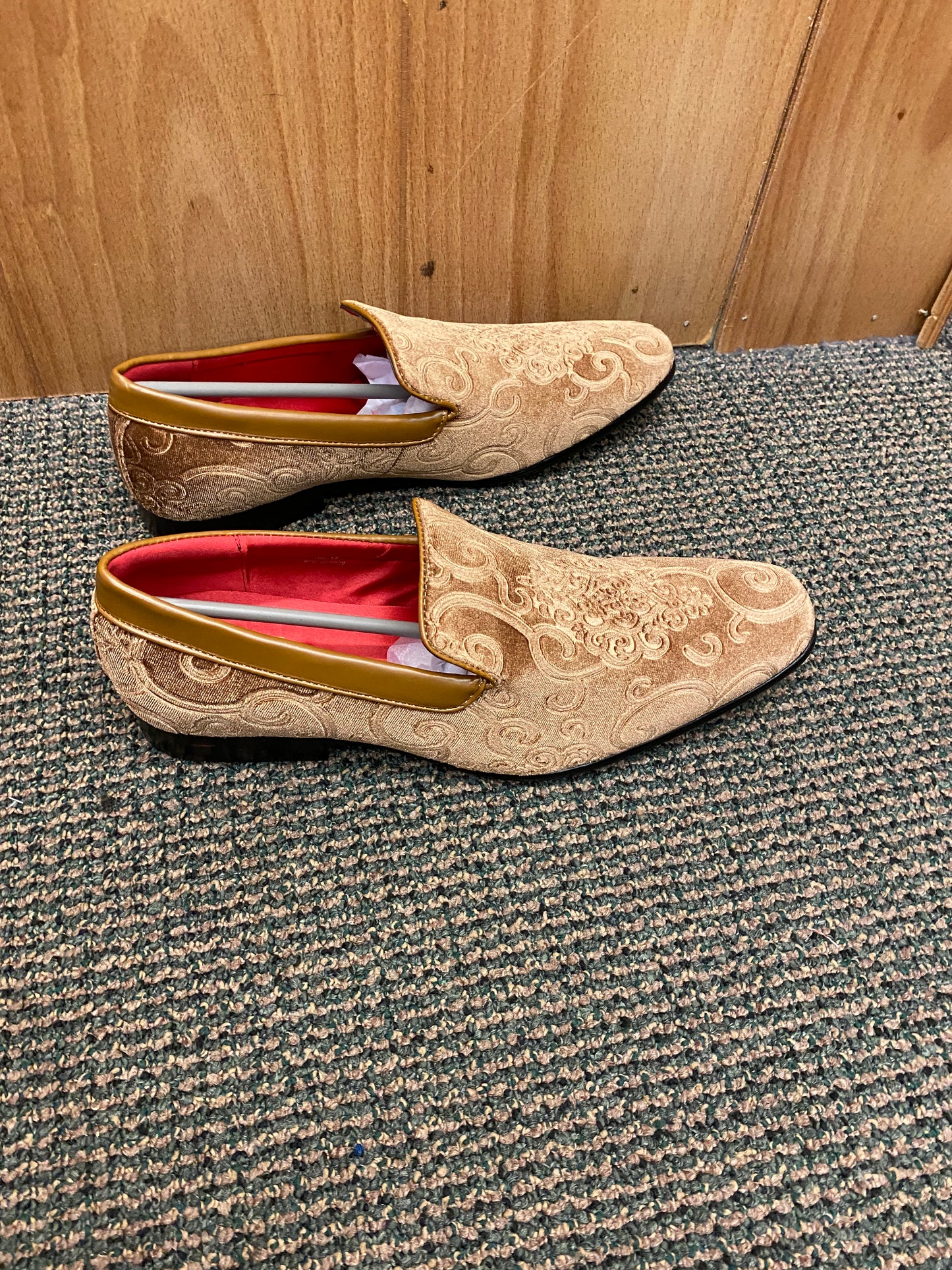 After Midnite Smoking Slip-on Camel/Tan Paisley Print Slip-on Men’s Dress Shoes Style # 6910