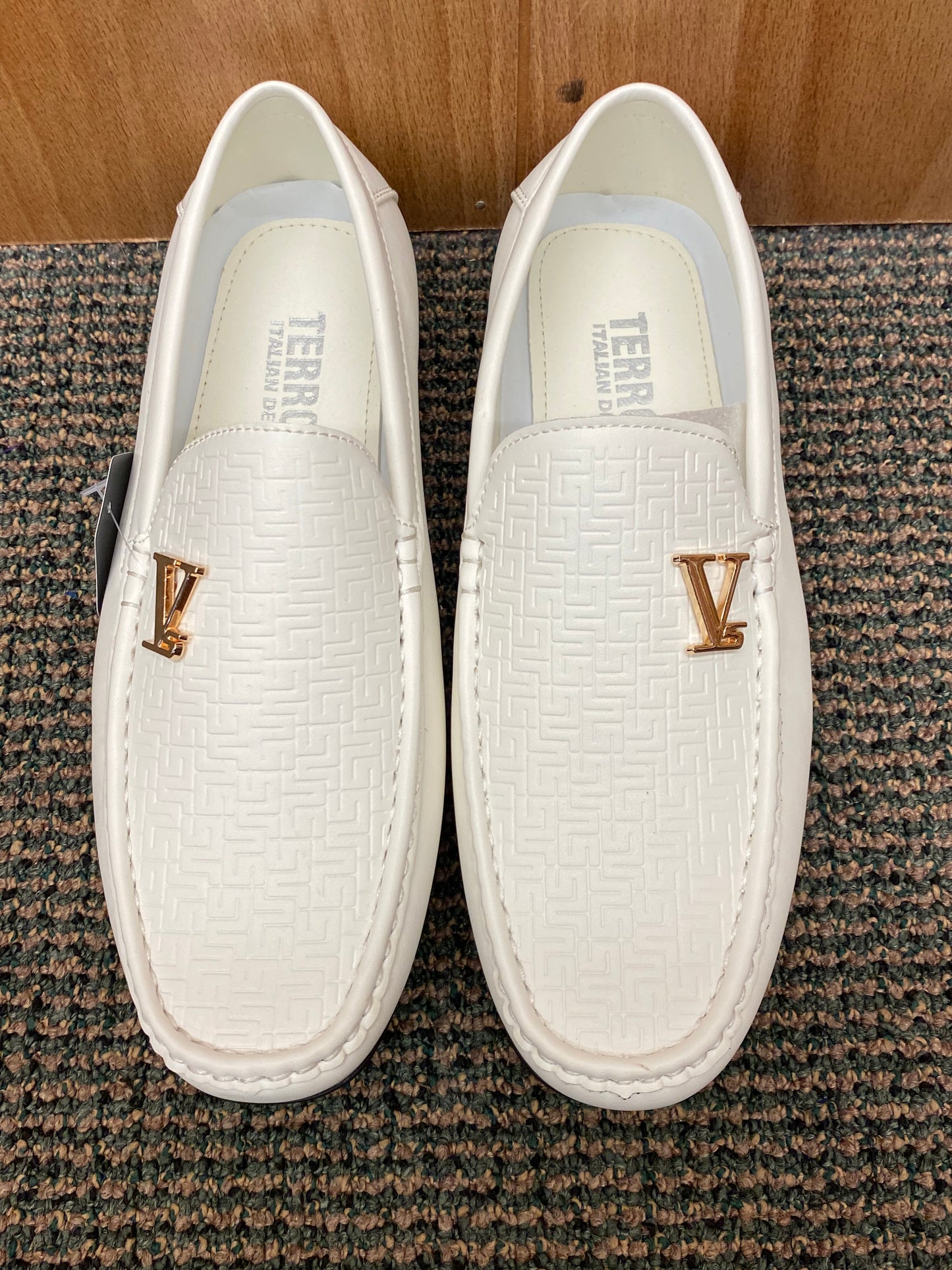 Terroni Italian Design White Slip-on Men's Dress/Driver Shoe with Gold LV Buckle