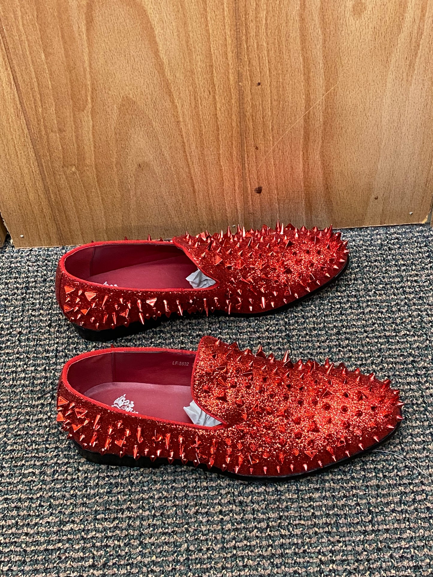 Royal Shoes Red Spikes Smoking Slip-on Red Bottom Men’s Dress Shoes LF-8832 Sizes 8-13