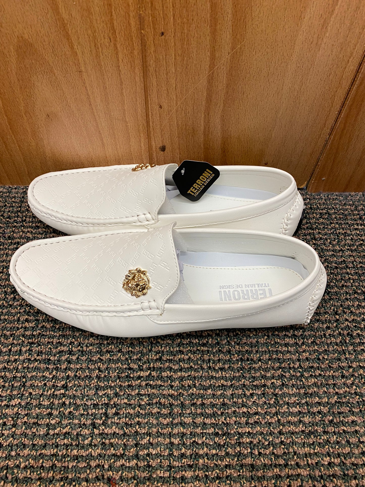 Terroni Italian Design White Men's Slip-on Dress/Driver Shoe with Gold Lionhead