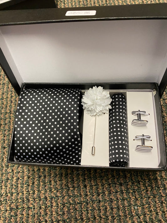 Endless Knot Gift Box