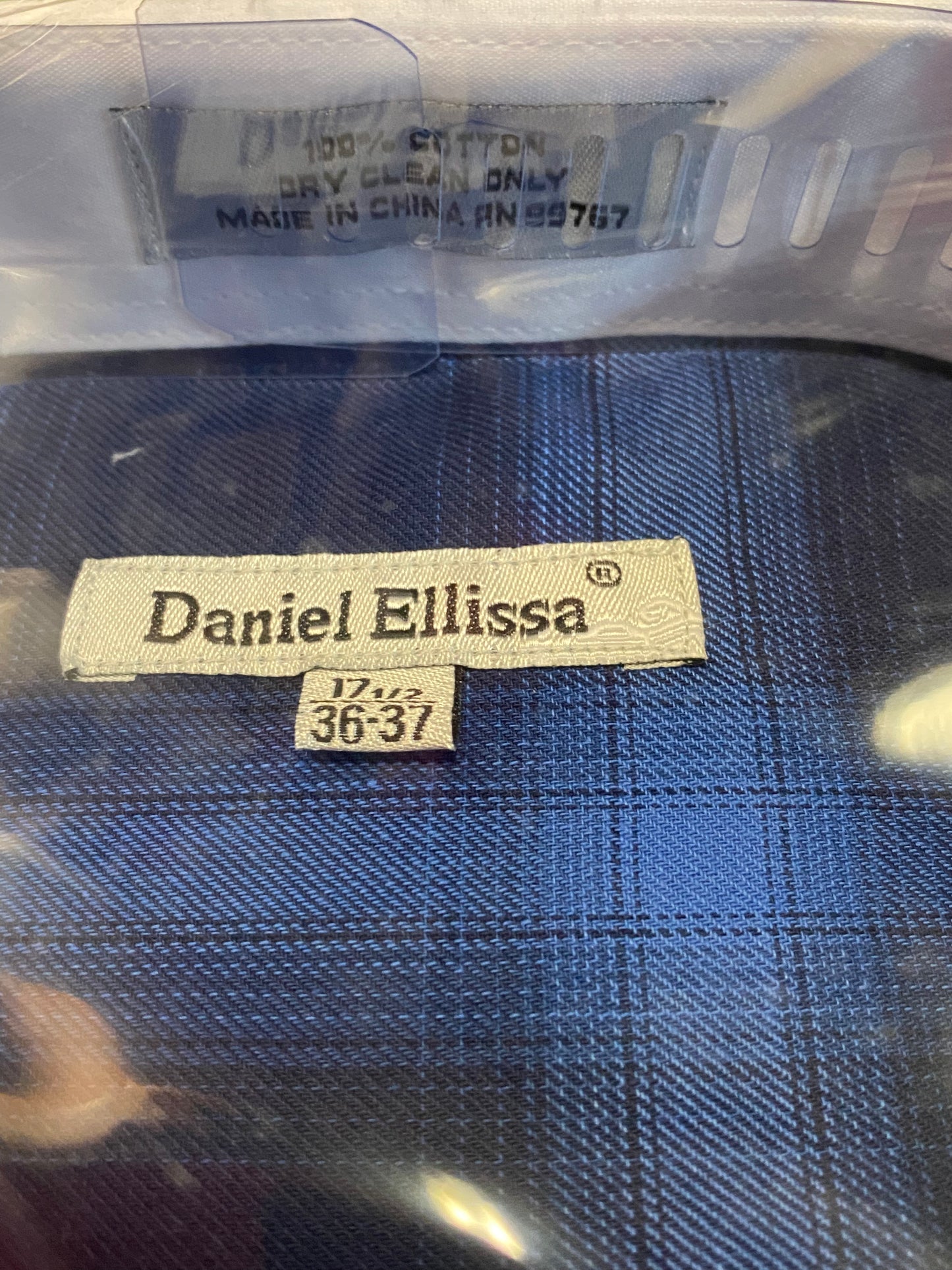 Daniel Ellissa DS3817P2 Royal Blue Men’s Dress Shirt with Collarbar