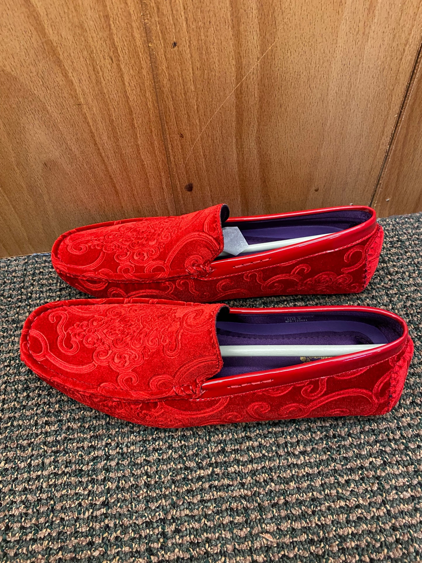 After Midnite Red Paisley Smoking Driver Slip-on Shoes Sizes 8-13 Style Number 6913