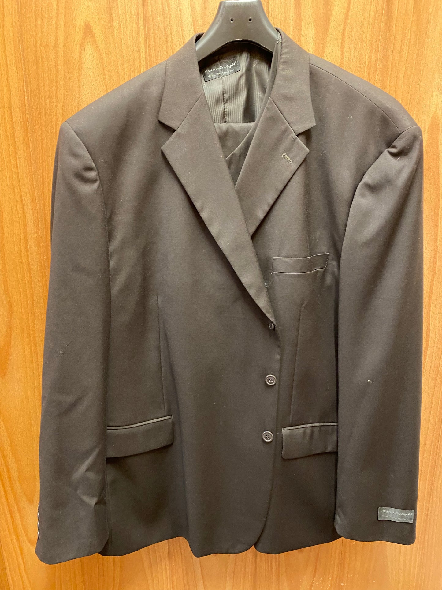 Vittorio St. Angelo Brown 3-Piece Suit 60L T633TR XT