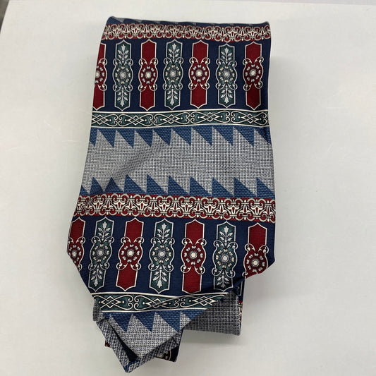 100% silk made in USA 🇺🇸 Tie