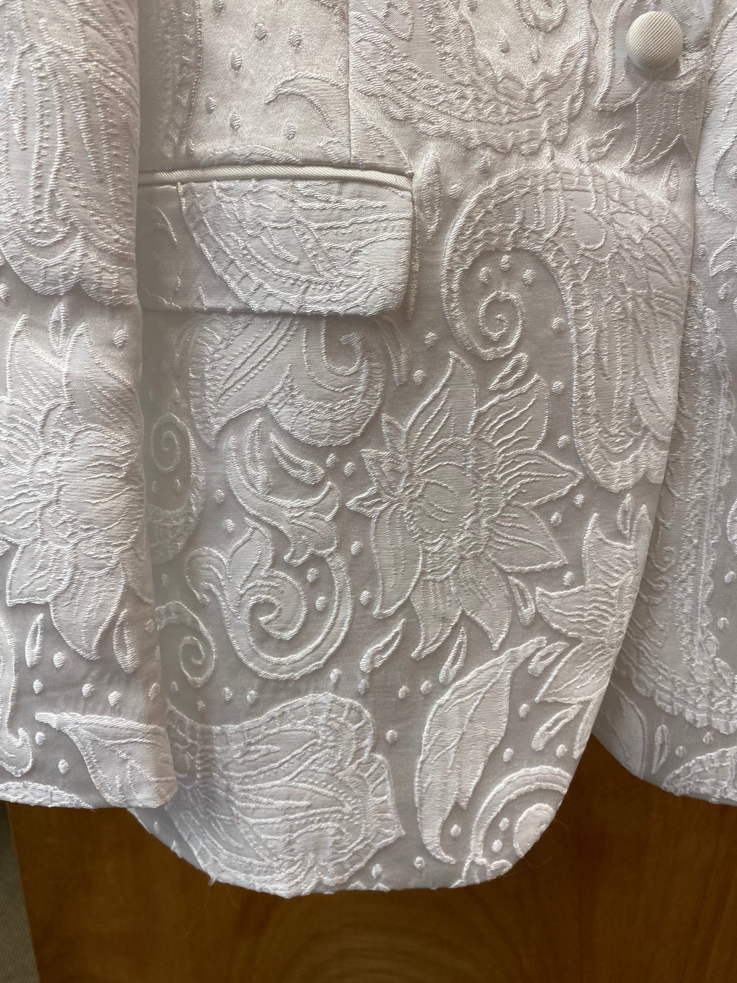 Cielo White Paisley/Floral Jacquard Print 1-Button Blazer