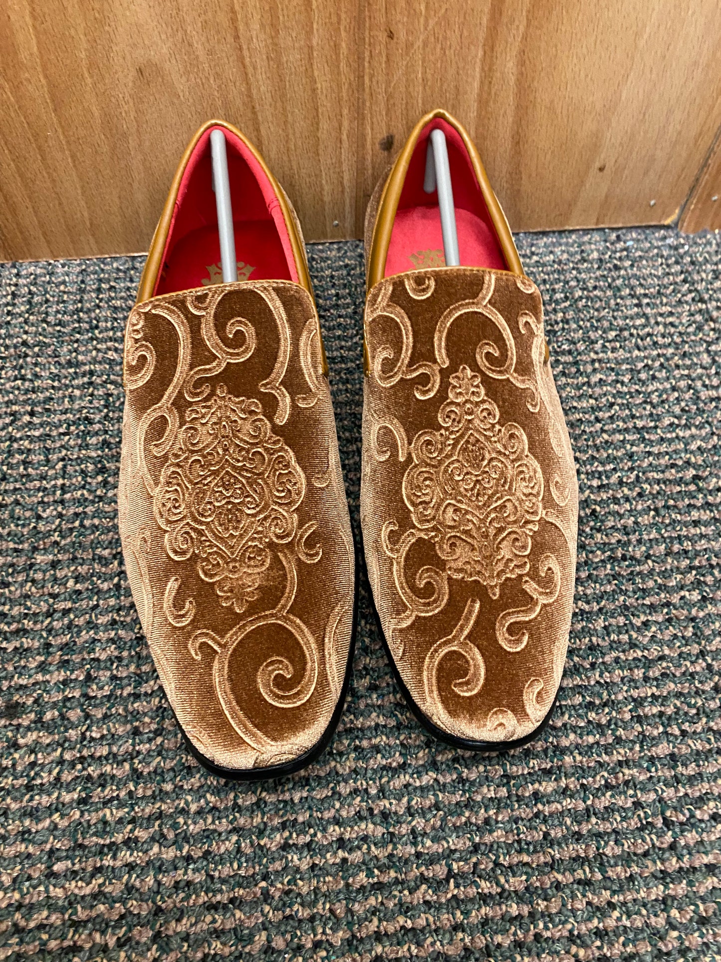 After Midnite Smoking Slip-on Camel/Tan Paisley Print Slip-on Men’s Dress Shoes Style # 6910