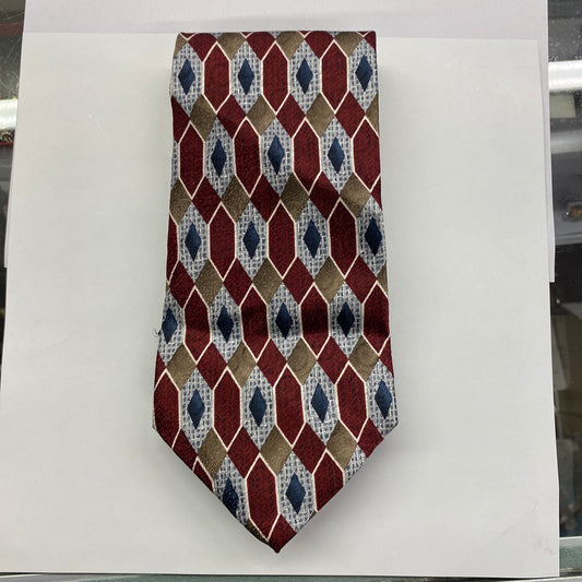 100% silk made in USA 🇺🇸 Tie